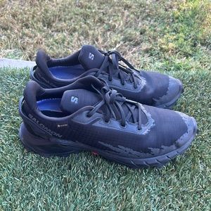 Men’s Salomon Alpha Cross 4  Trail Running Shoes sz 11